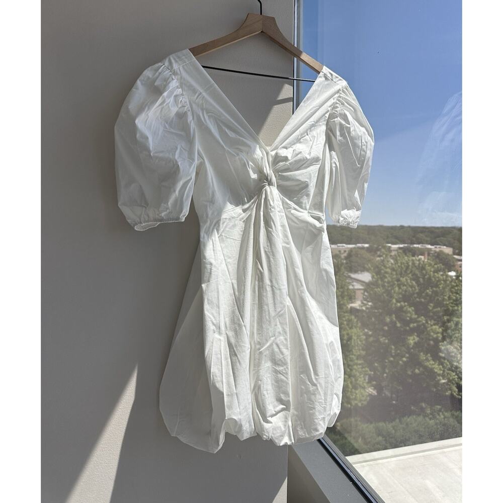 Pinch White Solid V-Neck Puff Sleeve Dress Women Short Sleeve Regular Size M